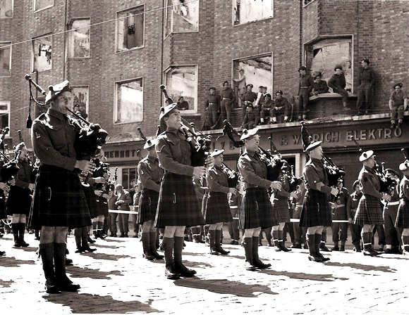 Pipe band of the 51st, May 1945